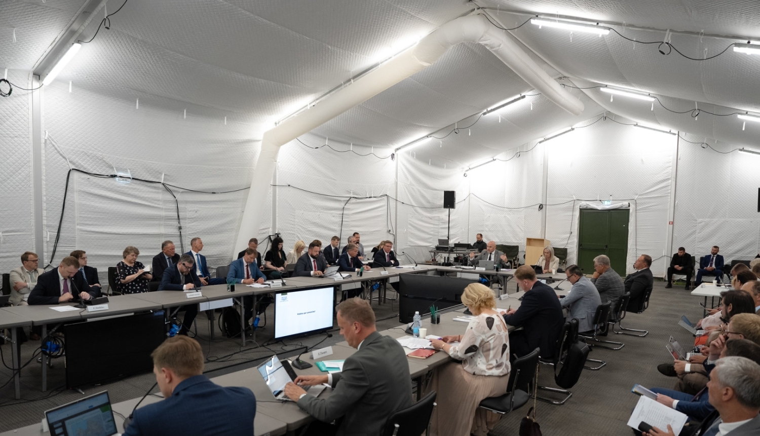 Veselības ministrs Latgalē: veselības aprūpe mērķtiecīgi pilnveido gatavību krīzēm un stiprina civilās aizsardzības spējas