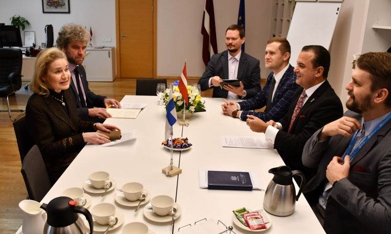 Somijas vēstniece