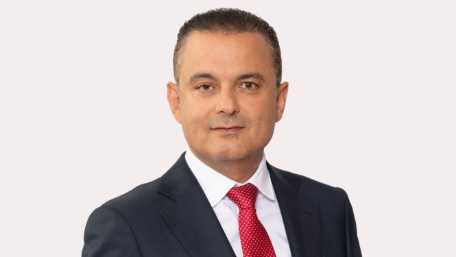 Veselības ministrs Hosams Abu Meri