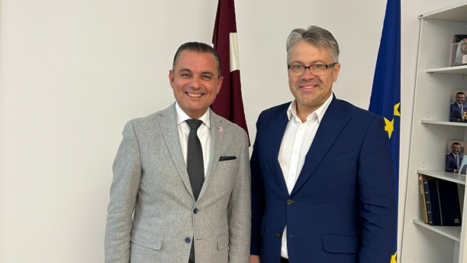 Veselības ministrs un Tiesībsargs vienojas par pacientu tiesību aizsardzības stiprināšanu 