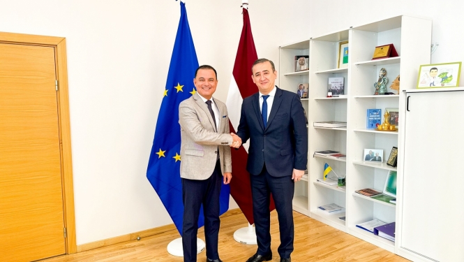 Uzbekistanas vestnieks