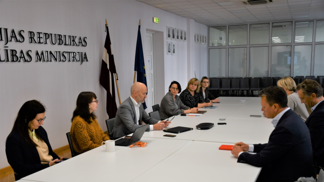 Tikšanās ar nozares profesionālajām organizācijām