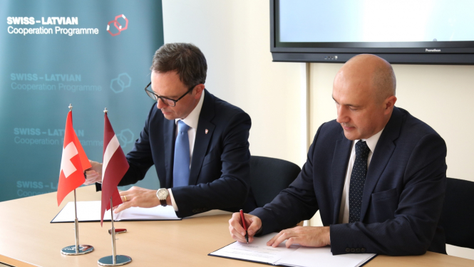 līguma parakstīšana