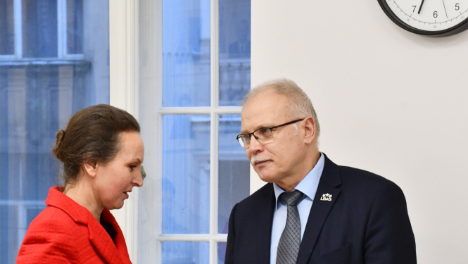 Veselības ministre Līga Meņģelsone tiekas ar LVSADA priekšsēdētāju Valdi Keri