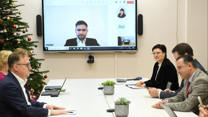 Veselības ministrs Hosams Abu Meri tiekas ar Latvijas Bankas prezidentu Mārtiņu Kazāku