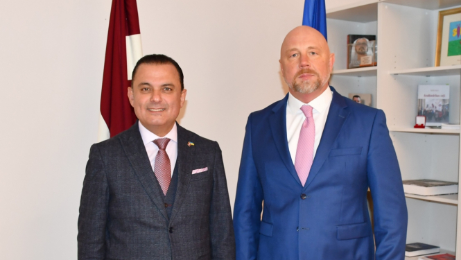 Veselības ministrs ar Monako goda konsulu