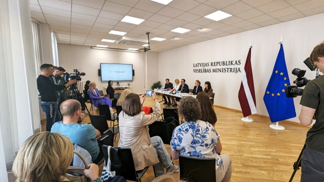 Zāļu cenu preses konference