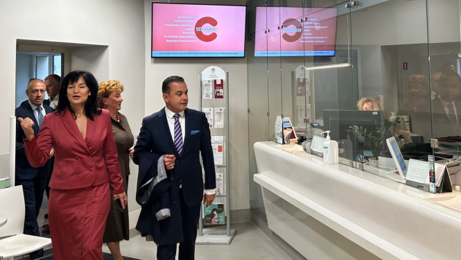 Pēc Abu Meri iniciatīvas rosina Pacientu tiesību likumā nostiprināt valsts valodas lietošanu ārstniecības iestādēs