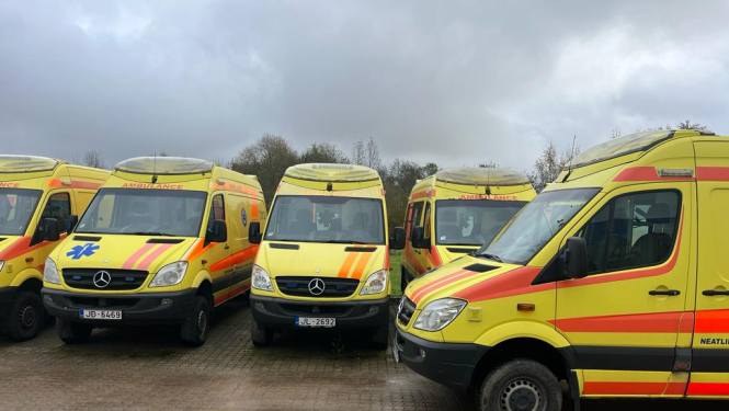 NMPD ziedo Ukrainai auto