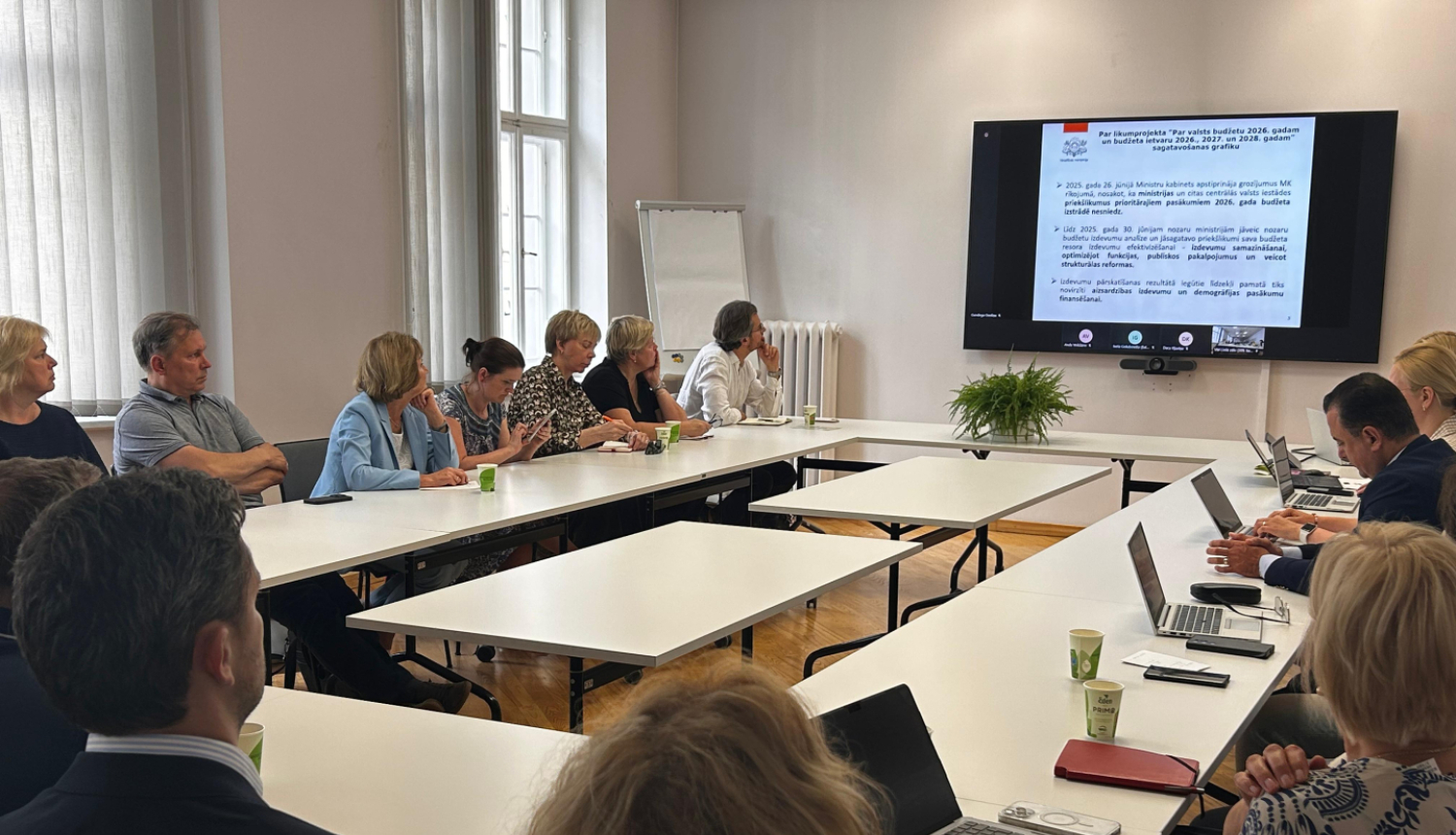 Ar veselības nozares Galvenajiem speciālistiem pārrunā budžeta veidošanas plānus