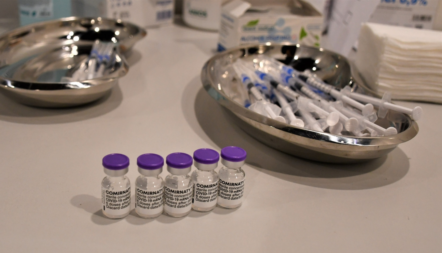 Latvija ziedos Nikaragvai 849 420 Comirnaty vakcīnu devas