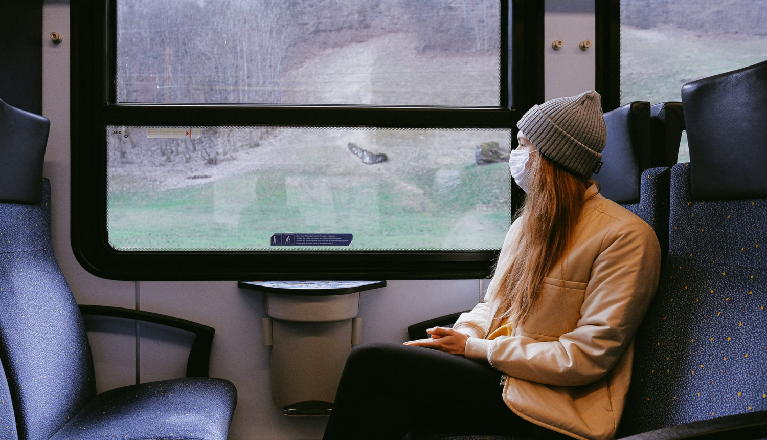 Cilvēks sabiedriskajā transportā