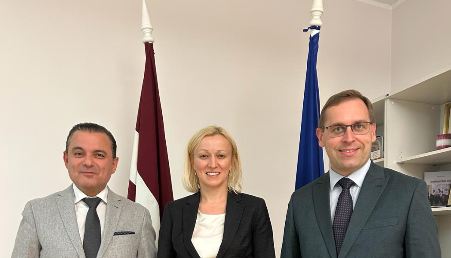 Veselības ministrs tiekas ar valsts kontrolieri Rolandu Irkli un Valsts kontroles padomes locekli Maiju Āboliņu