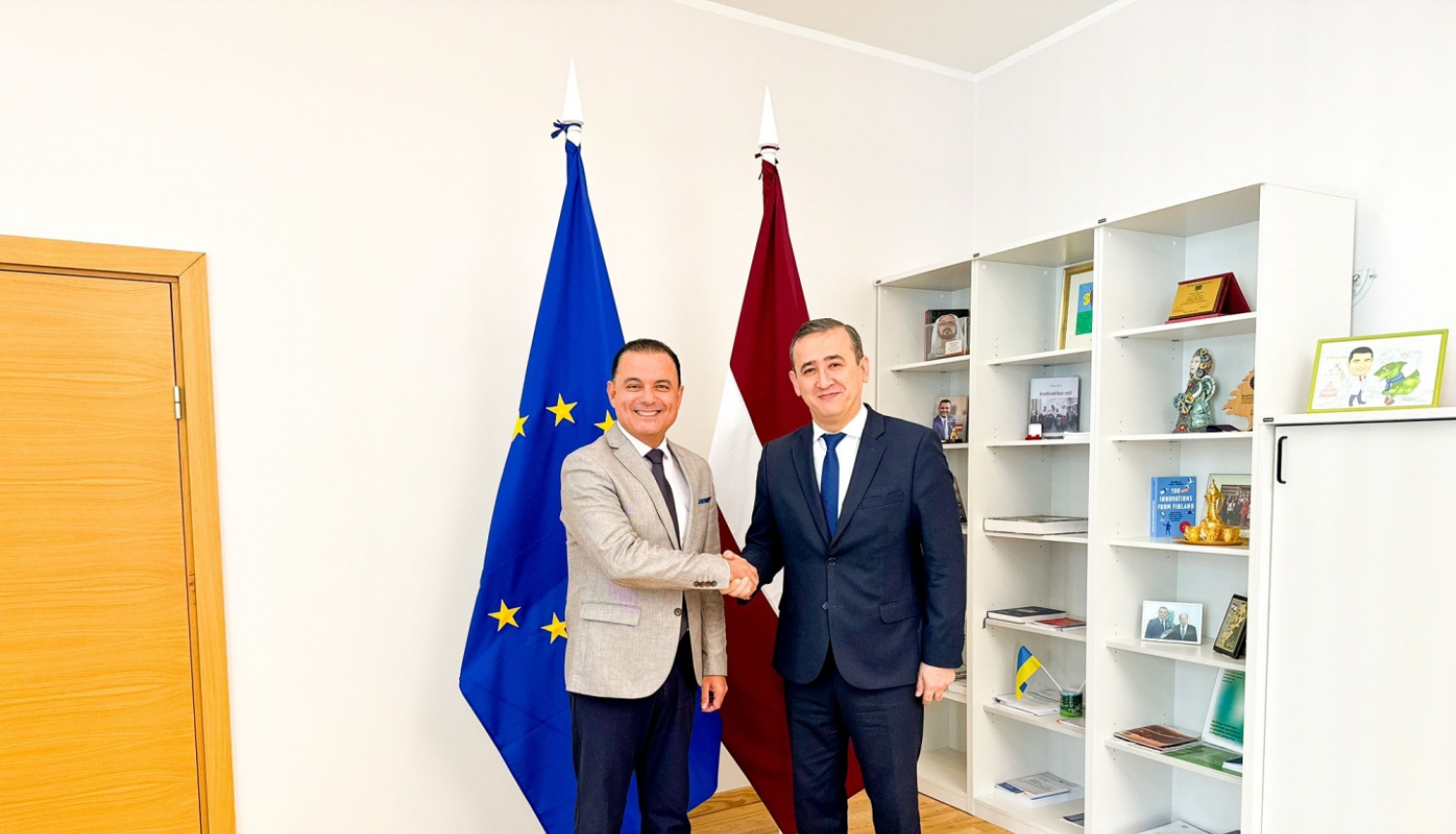 Uzbekistanas vestnieks