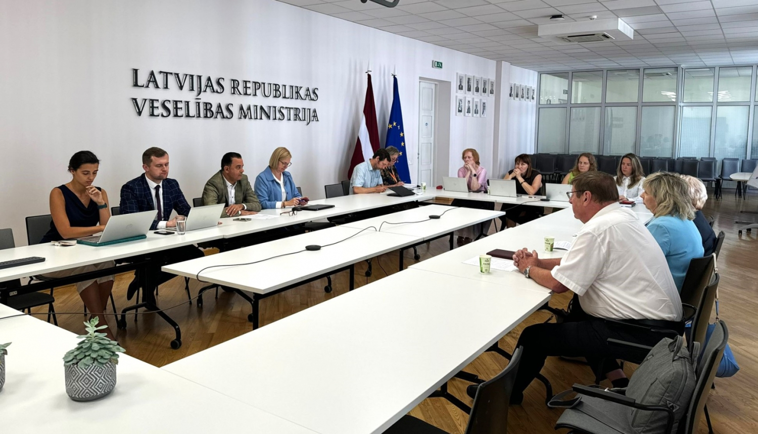 tikšanās ar nozares pārstāvjiem