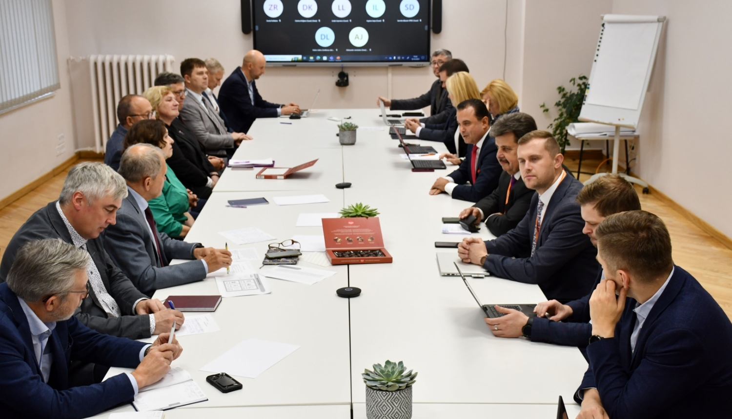 Veselības ministrs Hosams Abu Meri tiekas ar Latvijas Slimnīcu biedrību