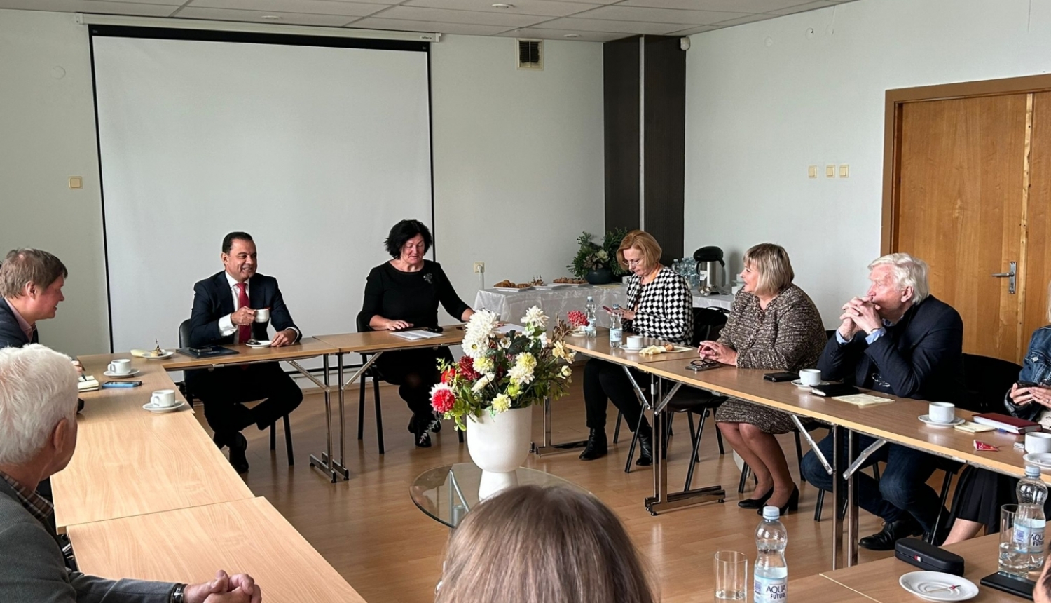 Veselības ministrs Hosams Abu Meri tiekas ar Veselības aprūpes darba devēju asociāciju